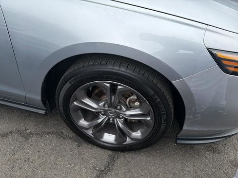 Used 2024 Honda Accord EX image 4