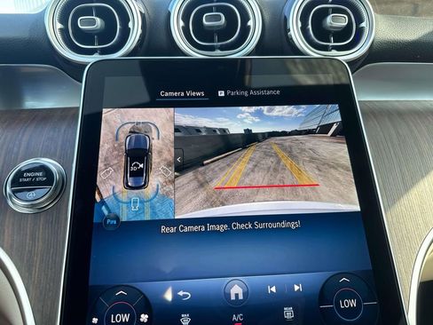 New 2026 Mercedes-Benz GLC 300 4MATIC image 12