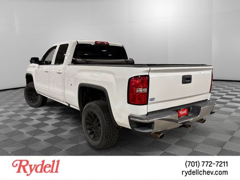 Used 2016 GMC Sierra 1500 SLE w/ SLE Value Package AWD/4WD image 2