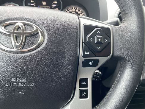 Used 2021 Toyota Tundra Limited w/ Limited Premium Package image 20