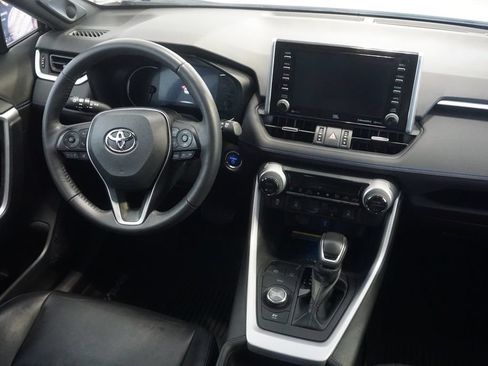 Used 2020 Toyota RAV4 XSE AWD/4WD image 28