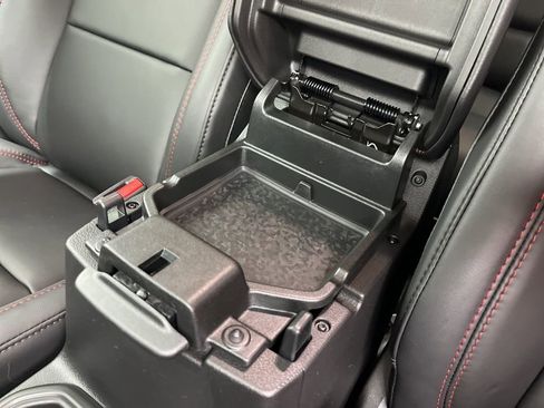 New 2026 Jeep Gladiator Rubicon w/ Safety Group image 19