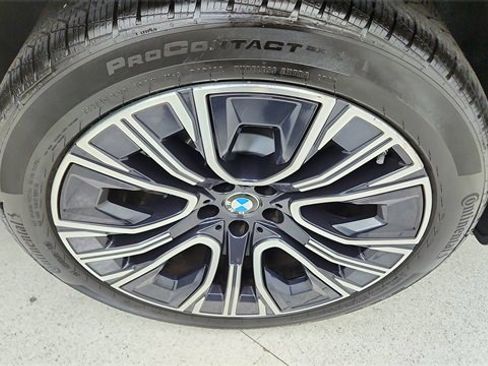 Used 2025 BMW X3 xDrive30i w/ Premium Package image 56