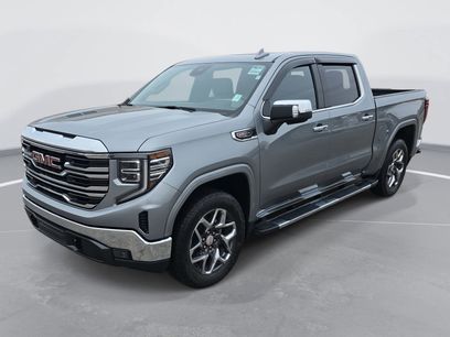 Used 2024 GMC Sierra 1500 SLT w/ SLT Premium Package