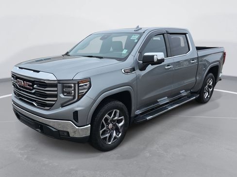 Used 2024 GMC Sierra 1500 SLT w/ SLT Premium Package image 1