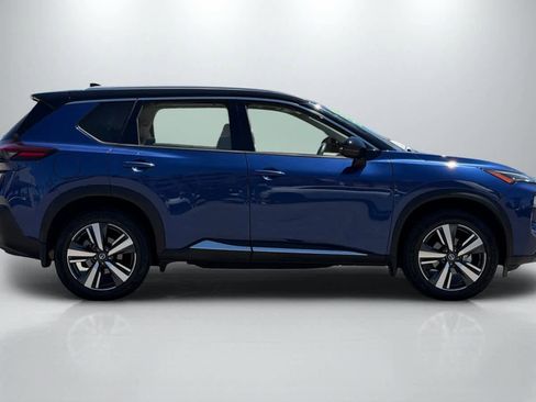 Used 2021 Nissan Rogue SL w/ Premium Package FWD image 11