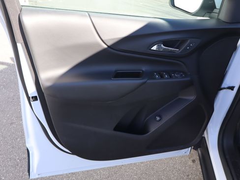 Certified 2024 Chevrolet Equinox LT image 15