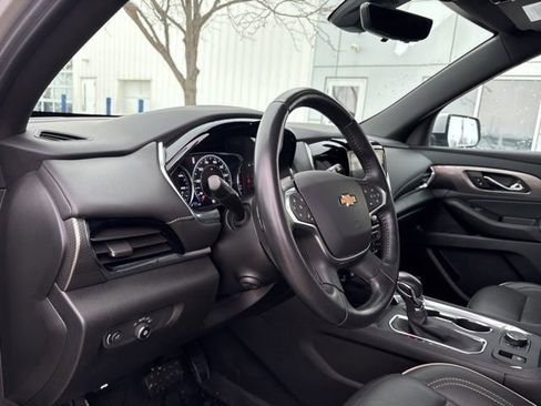 Certified 2022 Chevrolet Traverse Premier image 16