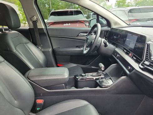 Used 2024 Kia Sportage EX FWD image 36