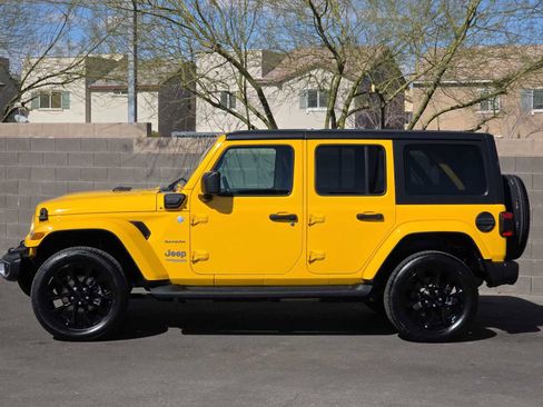 Used 2021 Jeep Wrangler Unlimited Sahara image 6