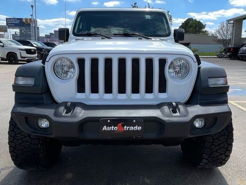 Used 2018 Jeep Wrangler Unlimited Sport S image 9