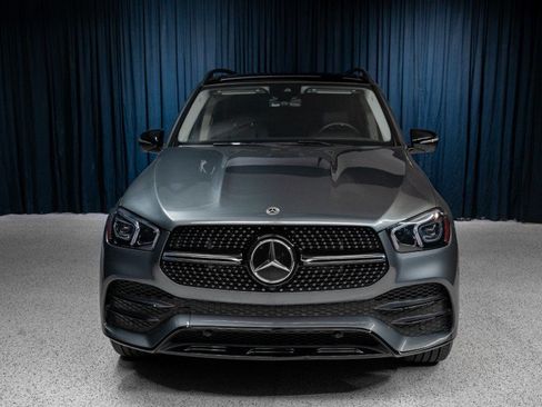 Certified 2023 Mercedes-Benz GLE 450 4MATIC image 2