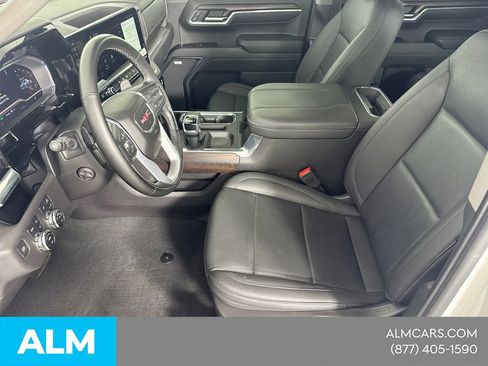 Used 2024 GMC Sierra 1500 SLT w/ SLT Premium Package AWD/4WD image 12