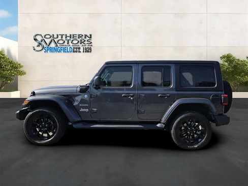 Used 2021 Jeep Wrangler Unlimited Sahara w/ Dual Top Group AWD/4WD image 2