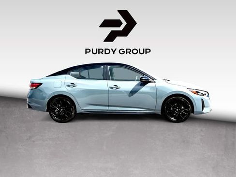 Used 2025 Nissan Sentra SR w/ Midnight Edition FWD image 9