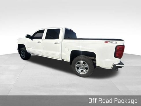 Used 2018 Chevrolet Silverado 1500 LT w/ All Star Edition AWD/4WD image 12