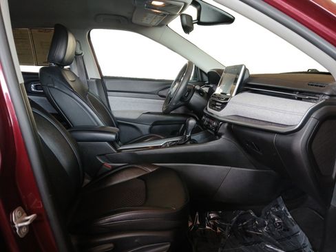 Used 2022 Jeep Compass Latitude image 15