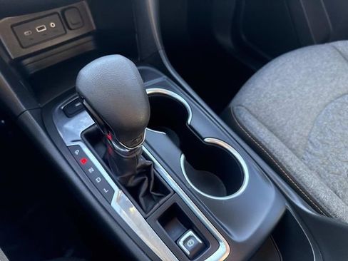 Used 2024 Chevrolet Equinox LT image 28