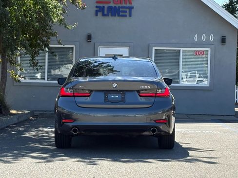 Used 2021 BMW 330i xDrive Sedan w/ Premium Package AWD/4WD image 6