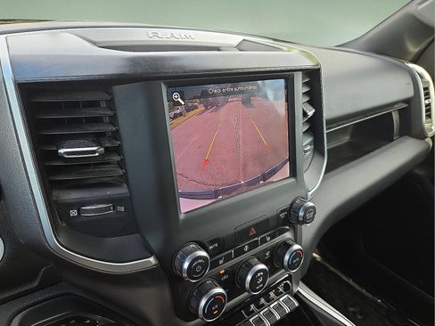 Used 2019 RAM 1500 Big Horn AWD/4WD image 17