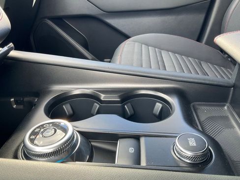 Used 2025 Ford Explorer ST-Line image 62