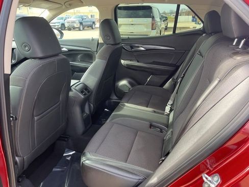 Used 2023 Buick Envision Preferred image 37