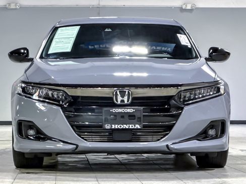 Used 2022 Honda Accord Sport image 5