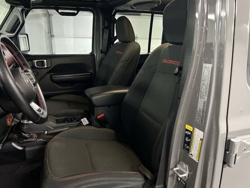 Used 2021 Jeep Gladiator Rubicon AWD/4WD image 19