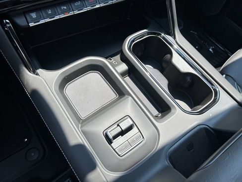 New 2026 GMC Sierra 2500 AT4X AWD/4WD image 30