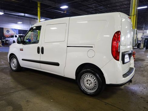 Used 2022 RAM ProMaster City Tradesman image 4