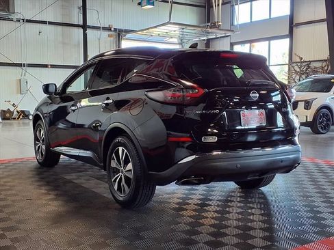 Used 2023 Nissan Murano SV AWD/4WD image 4
