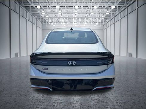 Used 2025 Hyundai Sonata SEL FWD image 4