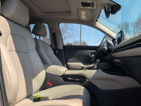 Used 2024 Honda HR-V EX-L image 28