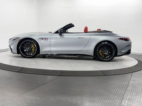 Used 2022 Mercedes-Benz SL 63 AMG 4MATIC image 5