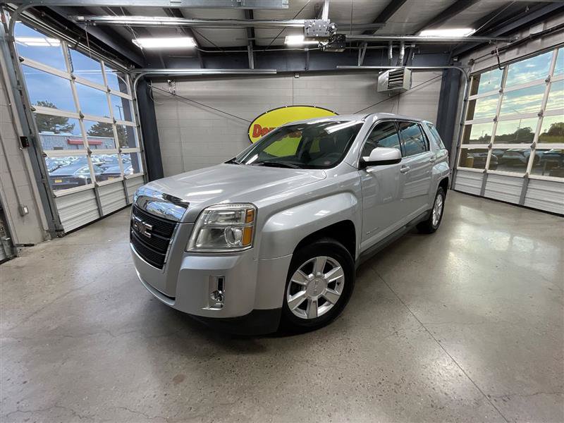 Used 2011 GMC Terrain SLE FWD image 1