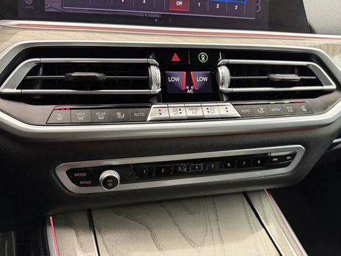 Used 2021 BMW X5 M50i w/ Executive Package AWD/4WD image 45