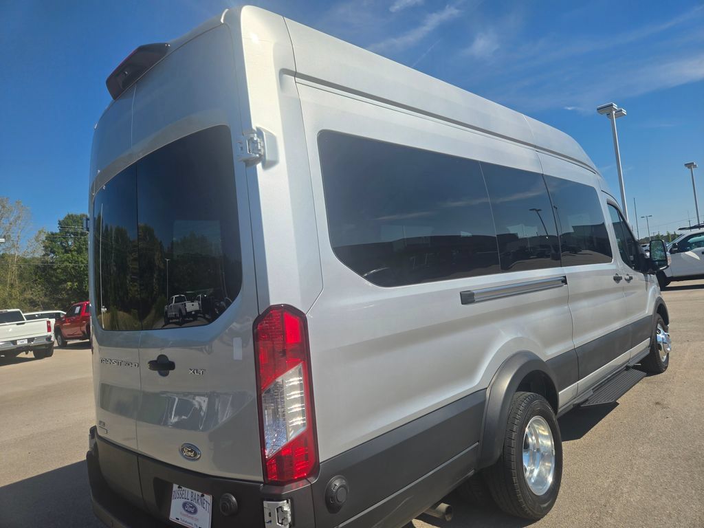 Used 2024 Ford Transit 350 XLT AWD/4WD image 4