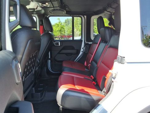 Used 2023 Jeep Wrangler Unlimited Rubicon 392 AWD/4WD image 23