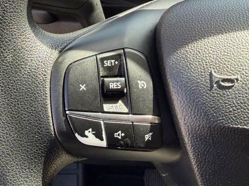 Used 2020 Ford Escape SE FWD image 15