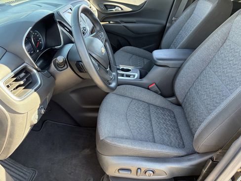 Certified 2024 Chevrolet Equinox LT FWD image 20