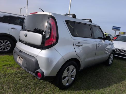 Used 2016 Kia Soul w/ Option Group 020 image 2