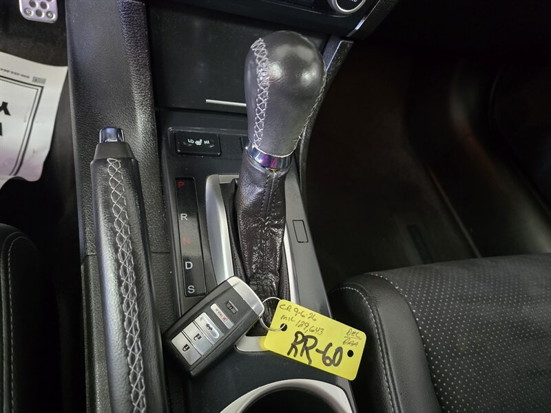 Used 2017 Acura ILX FWD image 19