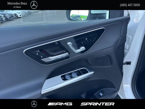 Certified 2024 Mercedes-Benz GLC 300 image 13