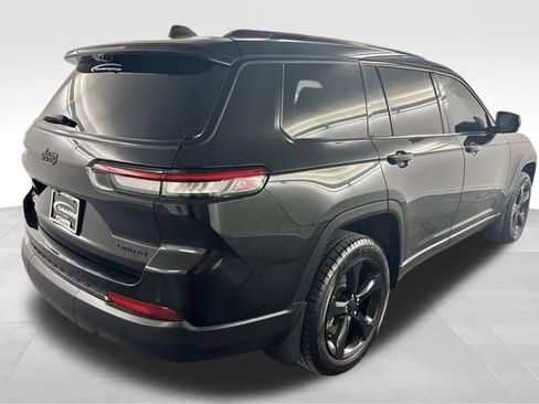 Used 2023 Jeep Grand Cherokee L Limited w/ Luxury Tech Group II image 9