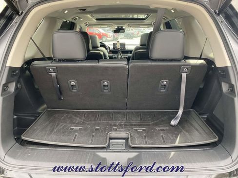 Used 2023 Honda Pilot Elite image 8