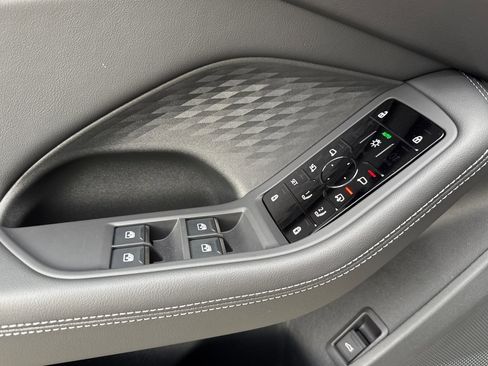 New 2025 Audi A5 2.0T Premium image 8