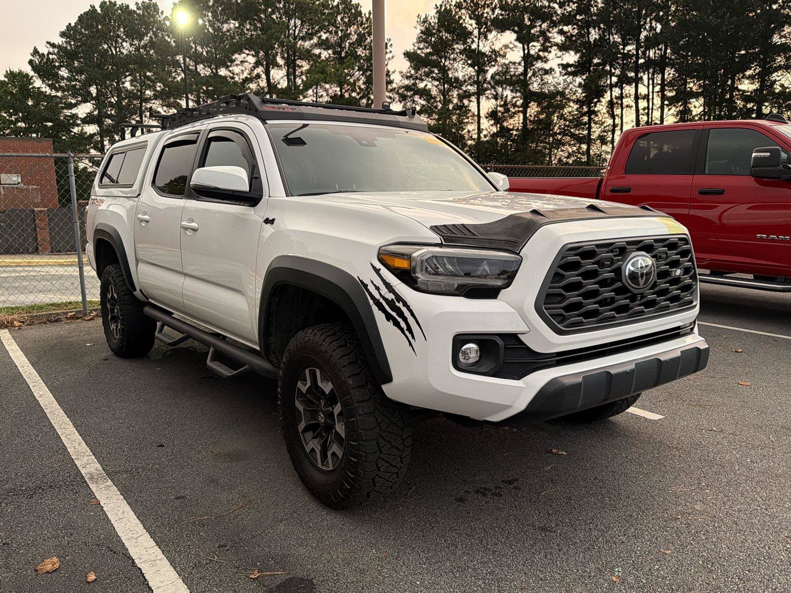Used 2020 Toyota Tacoma 4x4 Double Cab image 3