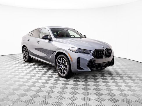 New 2026 BMW X6 M60i image 7