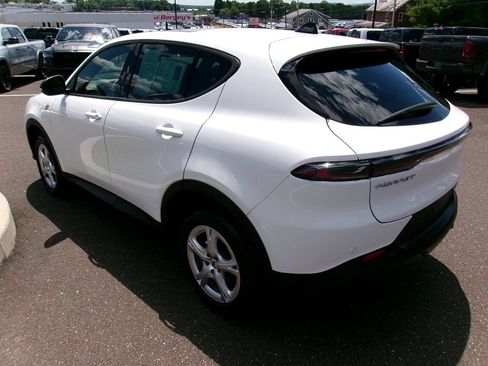 Certified 2025 Dodge Hornet GT w/ GT Plus Package AWD/4WD image 4