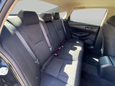 Used 2023 Honda Accord EX image 19